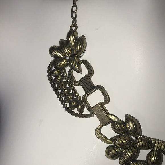 NWT The Wired Bird Reversible brass and jewel necklace 10 1/2” long - Picture 8 of 8